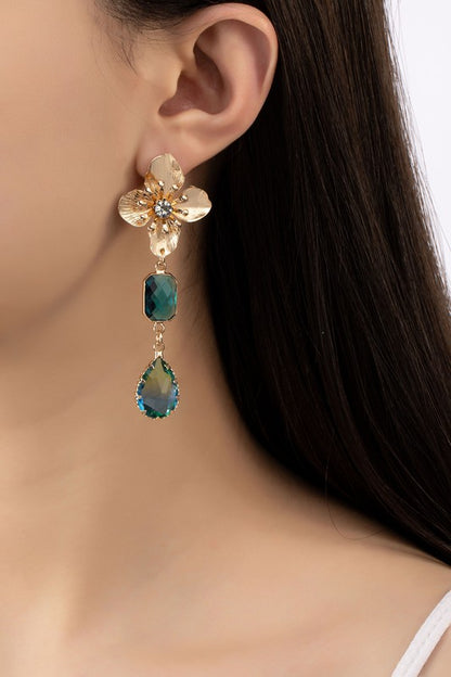 Flower stud earrings with aquamarine drops