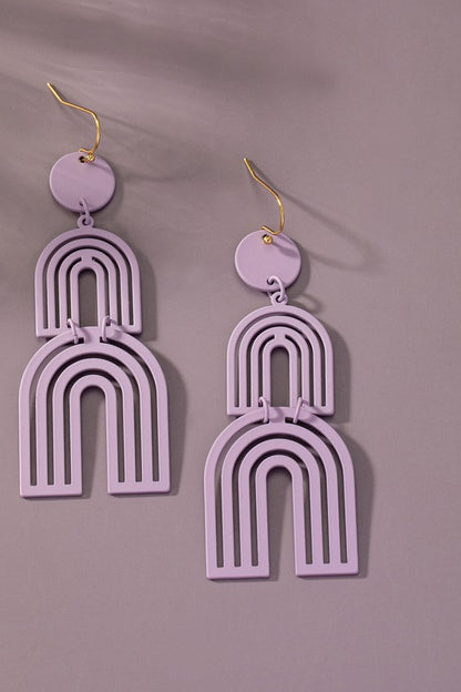 Cutout metal arch drop earrings with color coating
